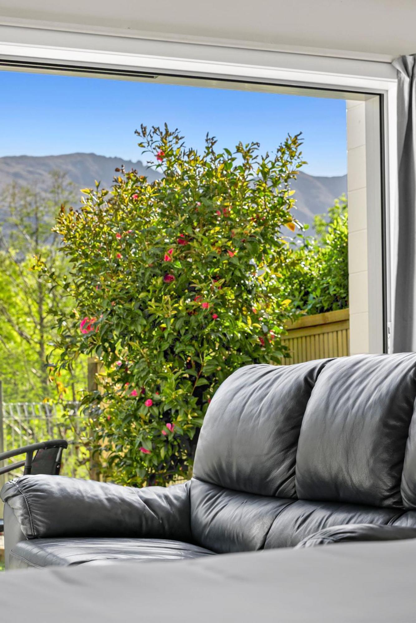 Asure Brookvale Motel Wanaka Dış mekan fotoğraf