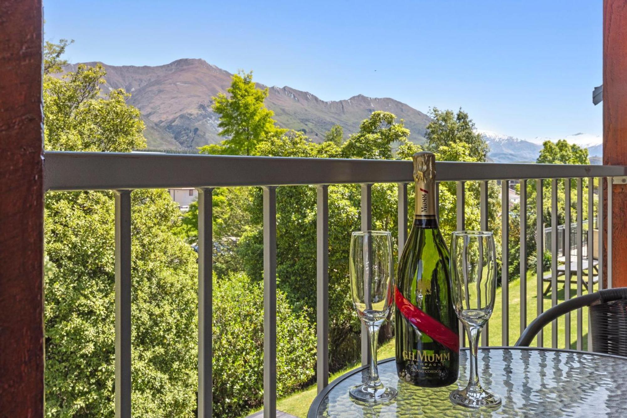 Asure Brookvale Motel Wanaka Dış mekan fotoğraf