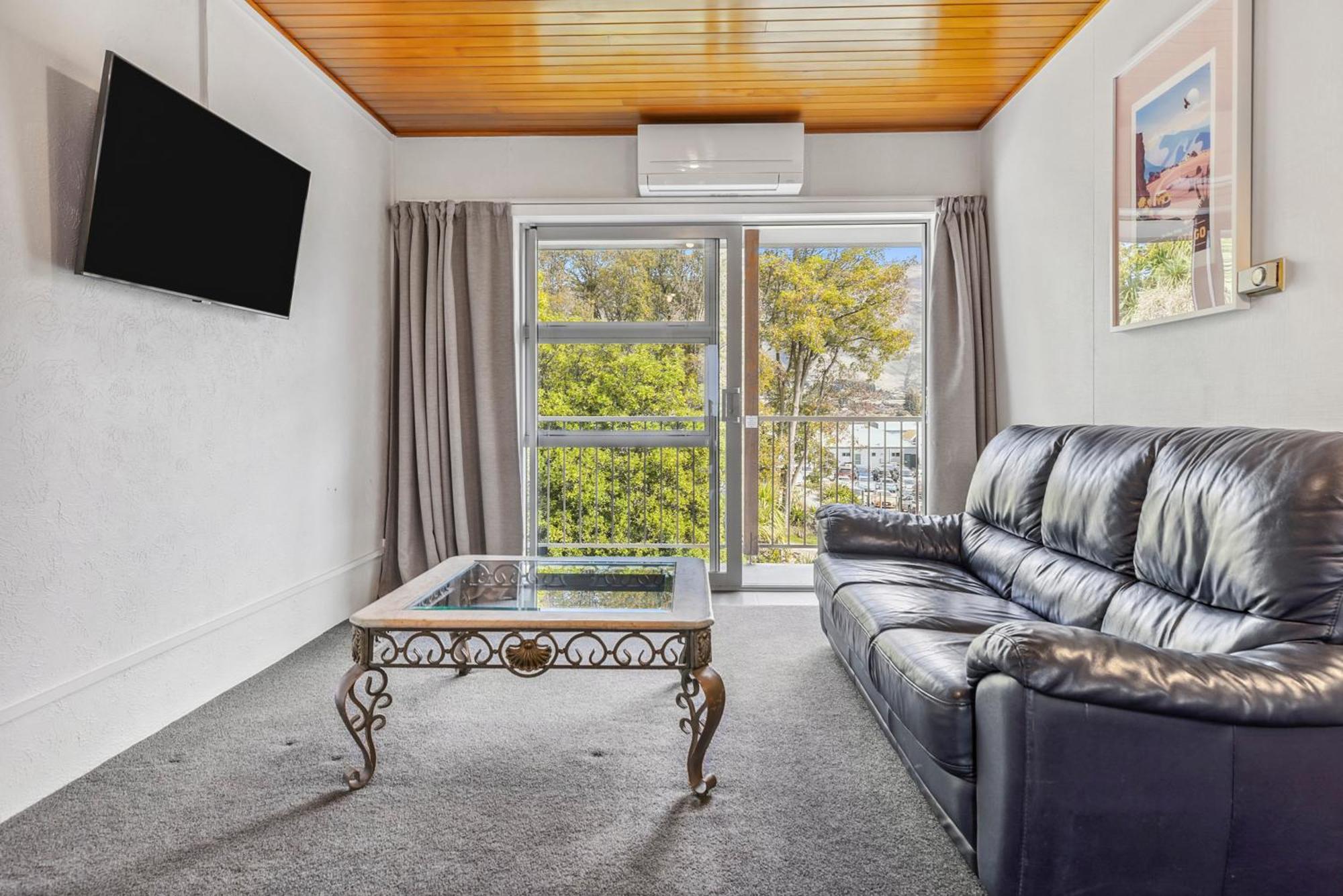 Asure Brookvale Motel Wanaka Dış mekan fotoğraf